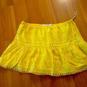 Cute summer women hello size Medium eyelet skirt